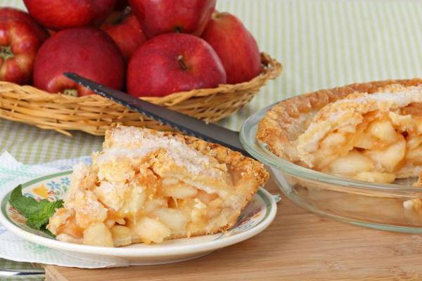 Carlota dietètica amb pomes