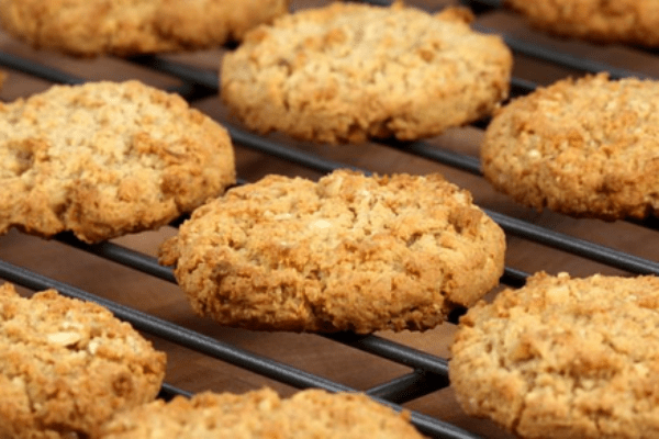 Haferflockenkekse ohne Mehl und Zucker