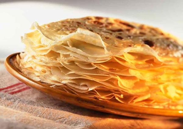 فطائر رقيقة، تماماً كما كانت جدتي تصنعها.