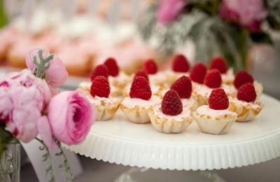 Pastissos de gerds com a postres d'aniversari