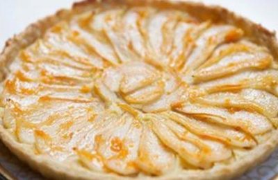 Ein herrlicher und zarter Birnenkuchen.