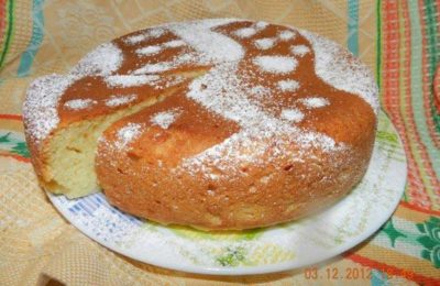 طريقة الطهي في قدر الطهي البطيء - وصفة كعكة الجبن القريش مع الجبن القريش.