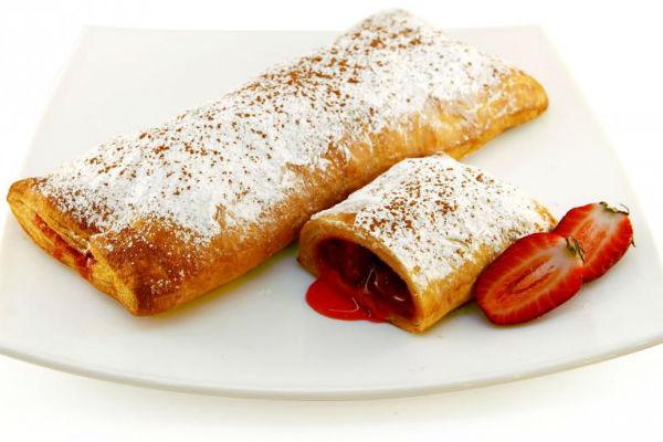 strudel de maduixes