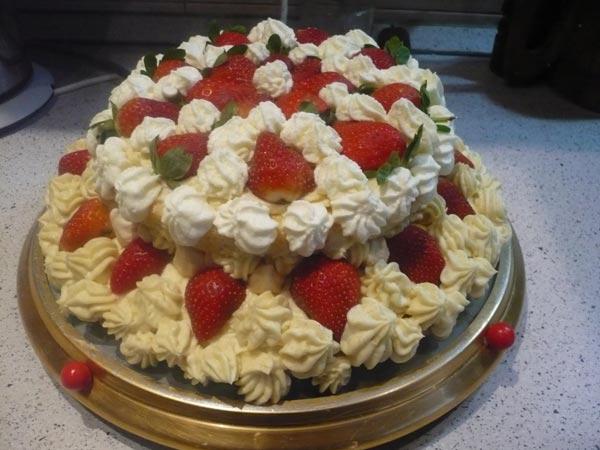 Köstliche Rezepte für Sahnetorten.