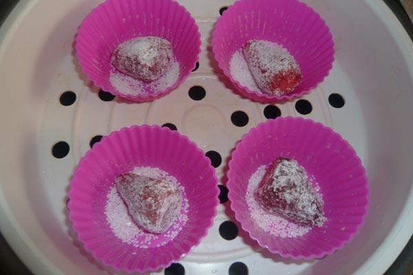 وصفة بودنغ الفراولة في قدر الطهي البطيء