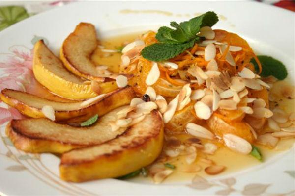 Pečené kdoule s mandarinkami