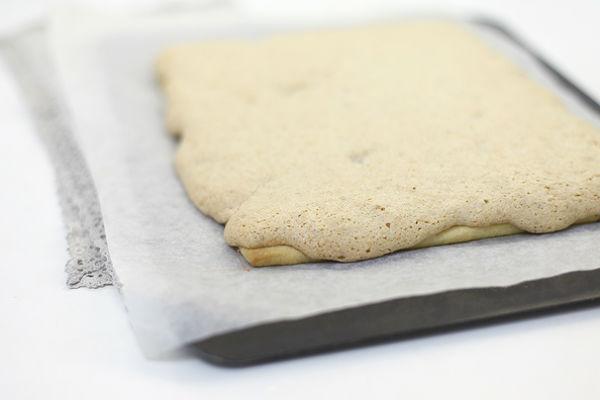 El procés de fer el pastís de Cracòvia