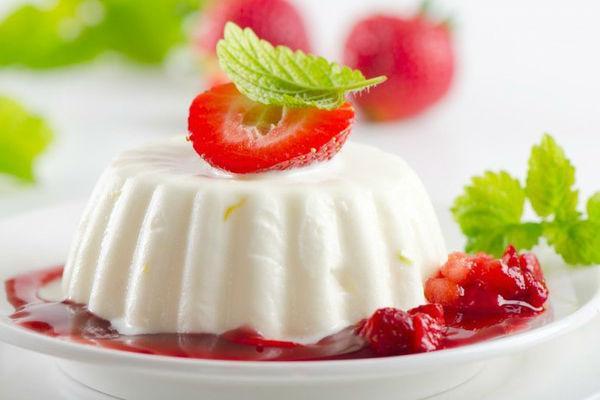 Suflé de llet amb maduixes