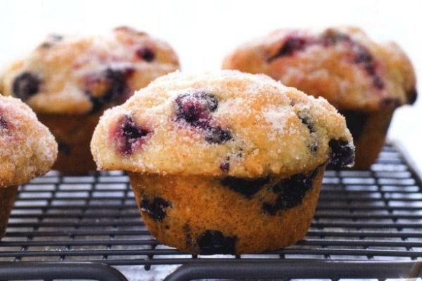 Muffins aux myrtilles faits maison
