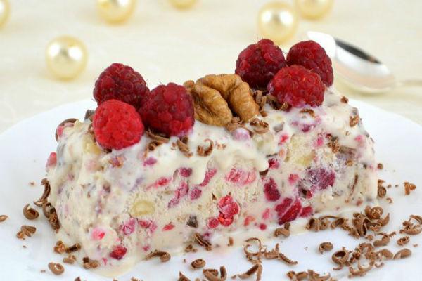 Glace semifreddo aux framboises