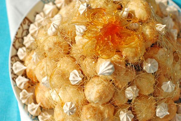 تزيين كعكة كروكمبوش