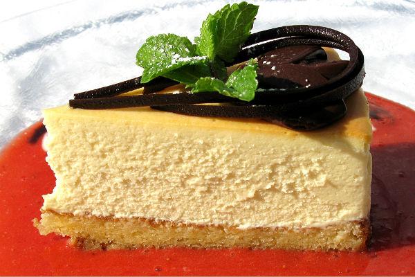 Pastís de formatge cottage amb xocolata i menta