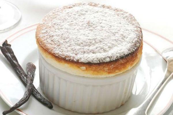 Suflé de vainilla amb sucre glaç