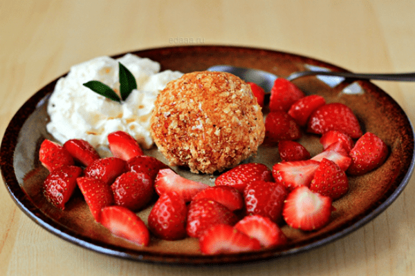 Gelat de maduixa fregida