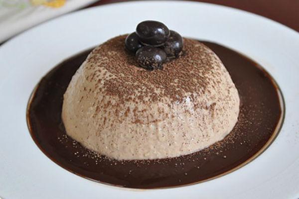 Panna cotta au lait concentré bouilli