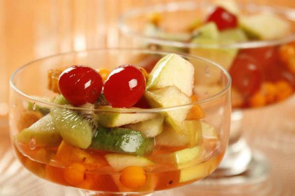 Macedoine ve sklenici