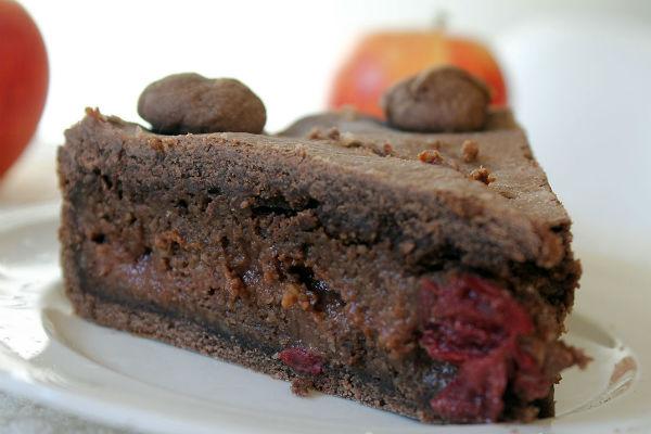 Pastís de xocolata amb cireres 3