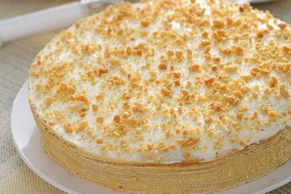 Recepta de pastís de crema agra amb fotos 4