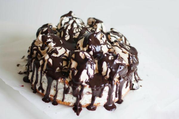 Pastís de les Ruïnes del Comte amb Crema Agra 3