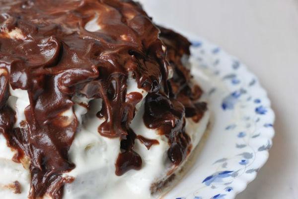 Pastís de les Ruïnes del Comte amb Crema Agra 2