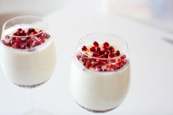 Gelatina de crema agra amb baies