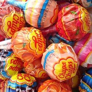 Chupa Chups és una deliciosa creació de la rebosteria Roche.