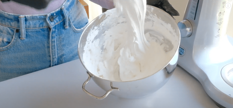 لماذا أصبح كريم البروتين سائلاً؟ - صورة