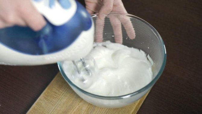 نصائح لتحضير بياض البيض واختيار البيض المناسب للخفق - صور