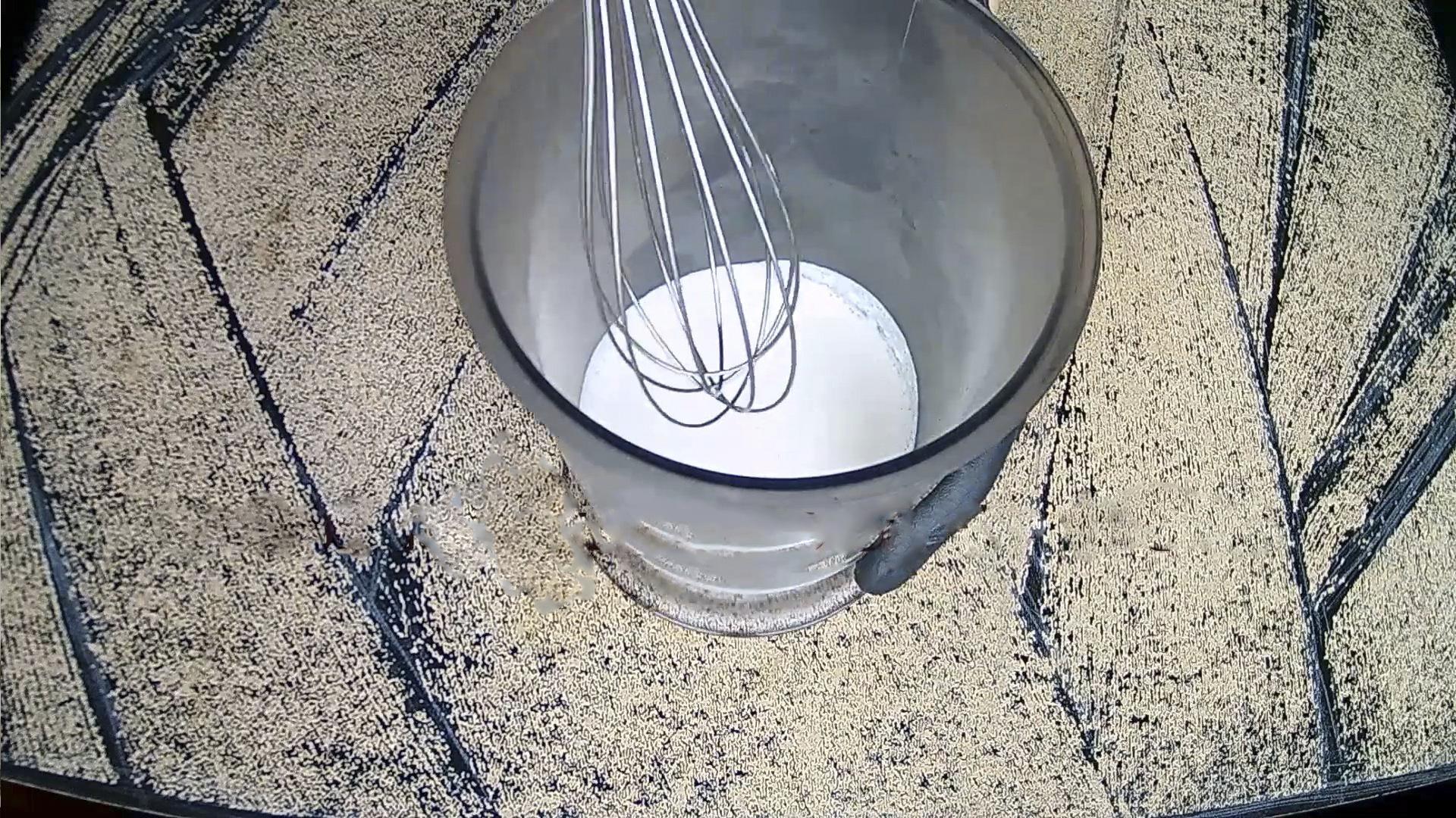 Ricetta - Crema per torta Napoleone con panna acida - Fase 1