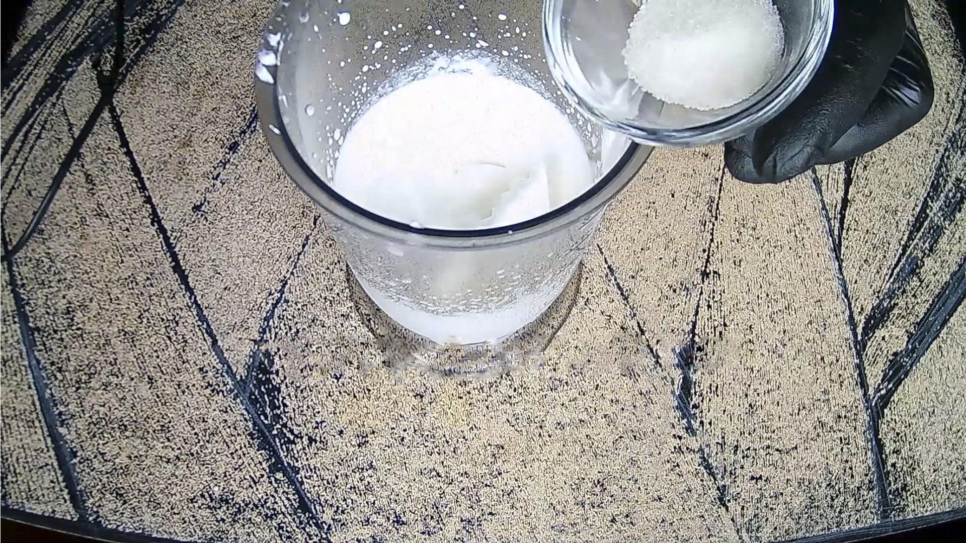 Ricetta - Crema per torta Napoleone con panna acida - Fase 2