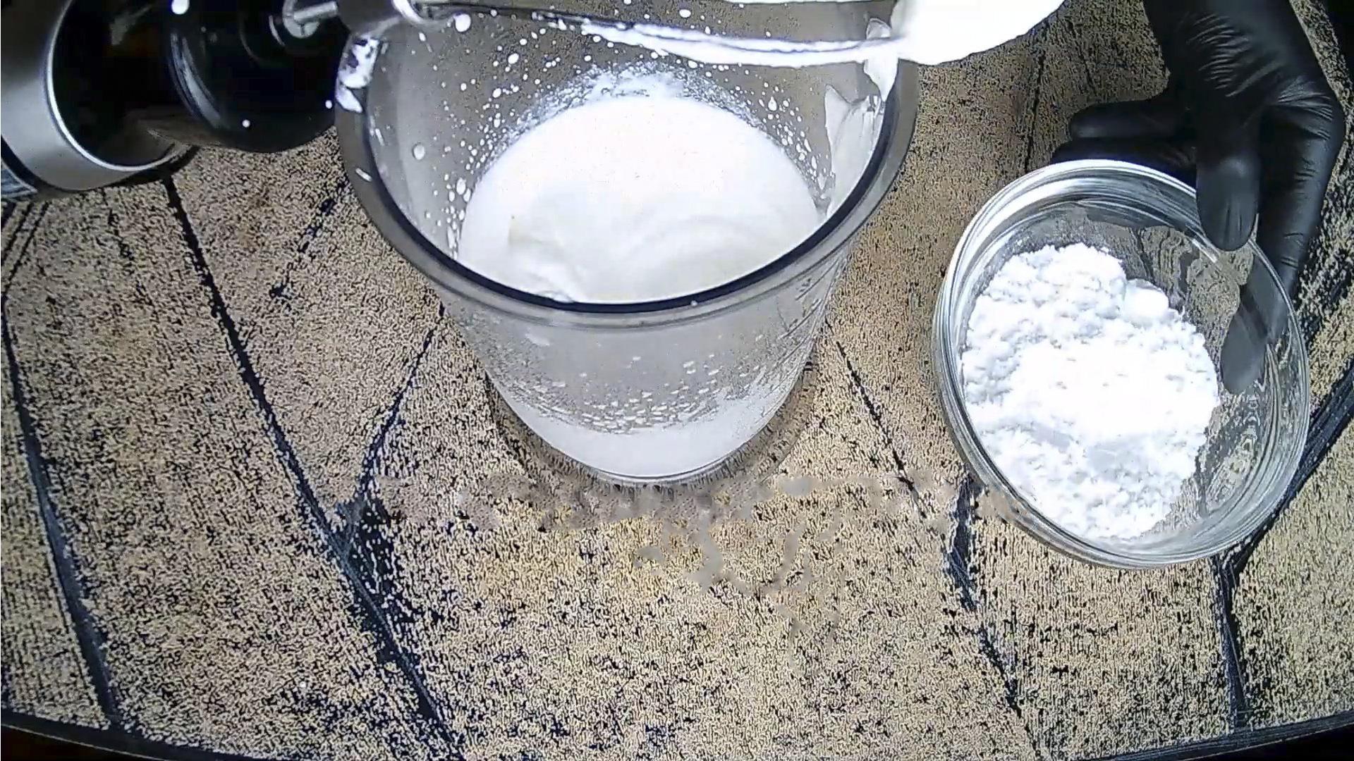 Ricetta - Torta Napoleone con panna acida - Fase 2.1