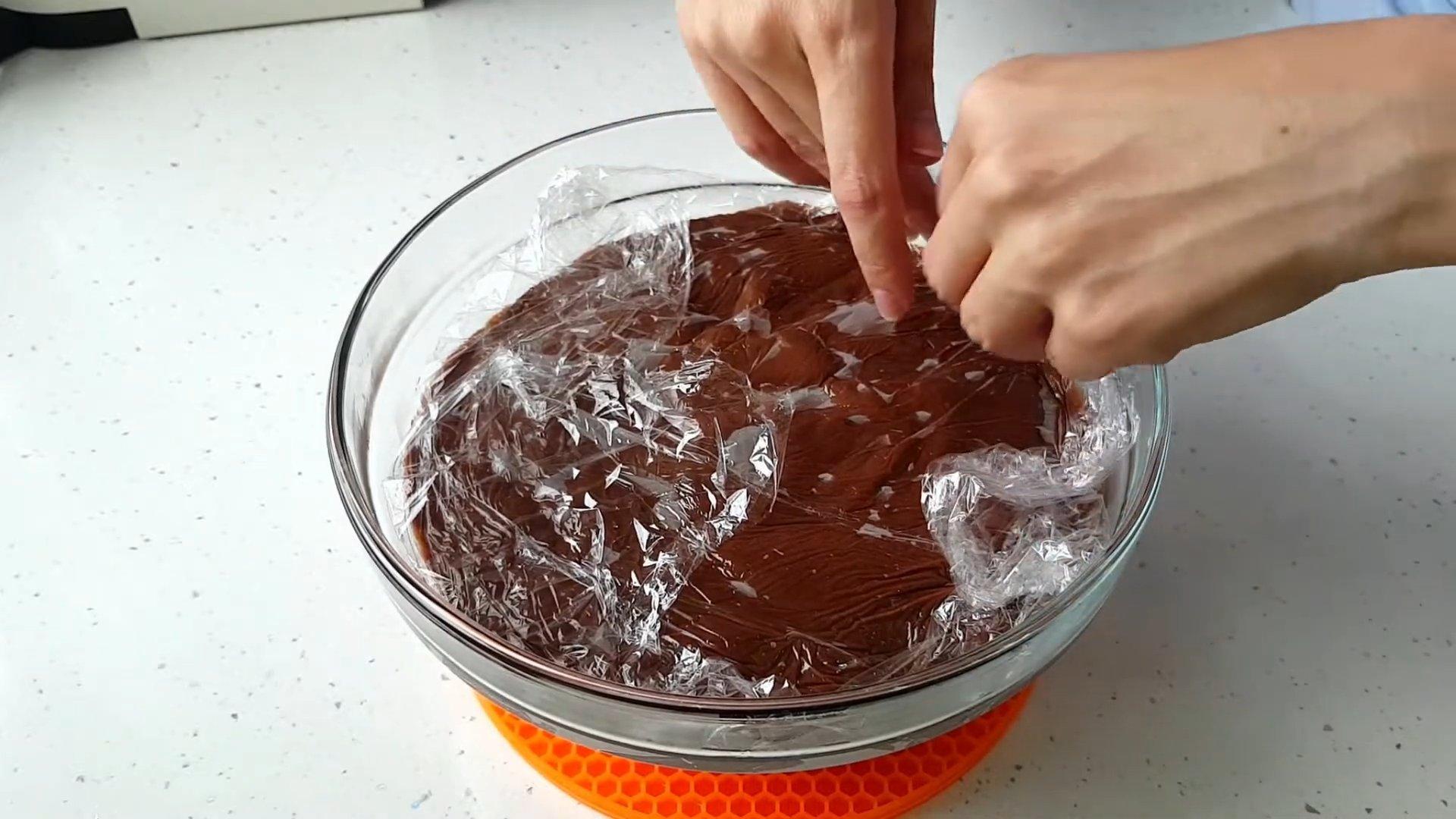 وصفة - كريمة الشوكولاتة للإكلير - الخطوة 9-2