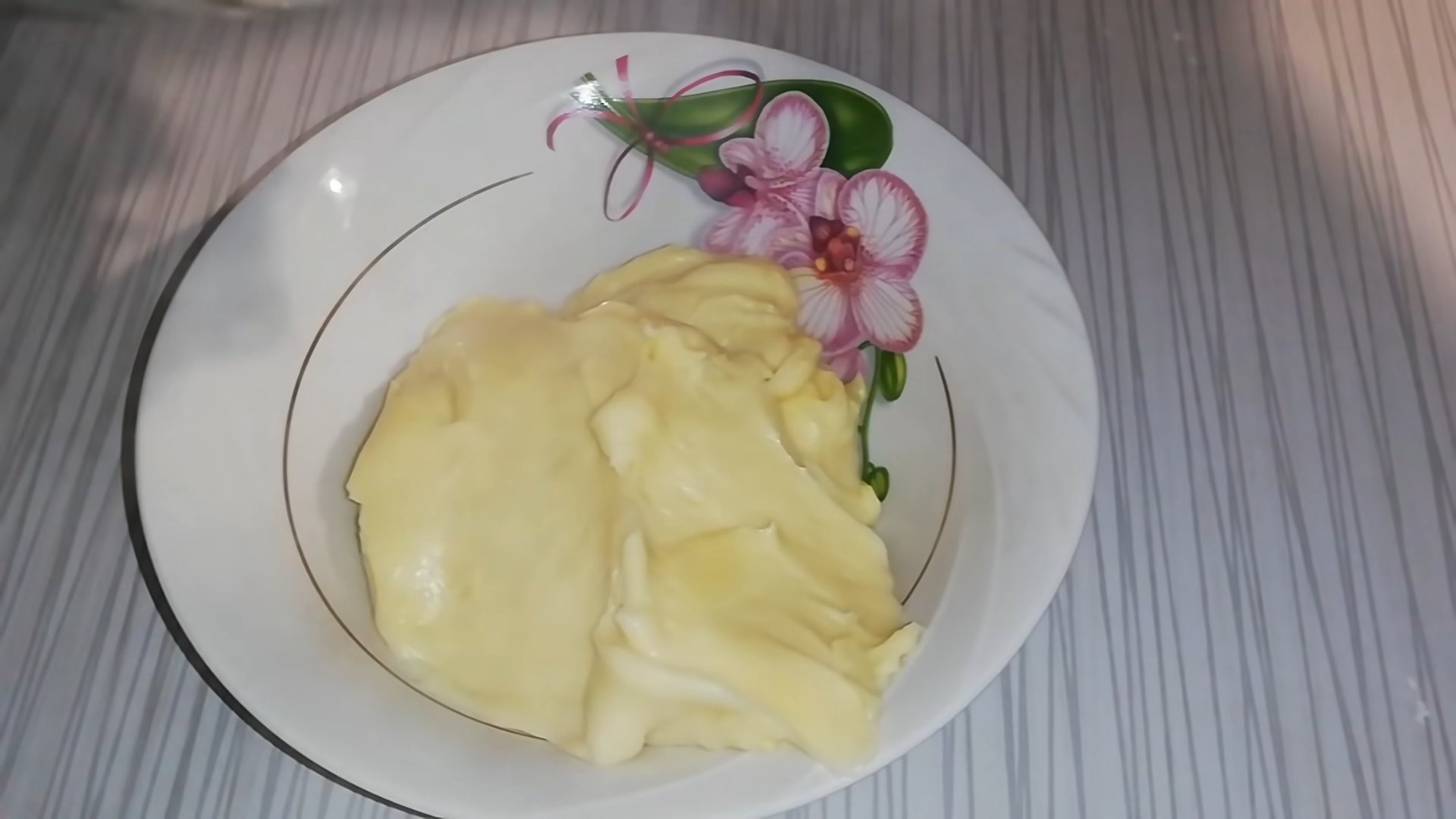 وصفة - كريمة آيس كريم سميكة لتسوية الكيك - الخطوة 5-1