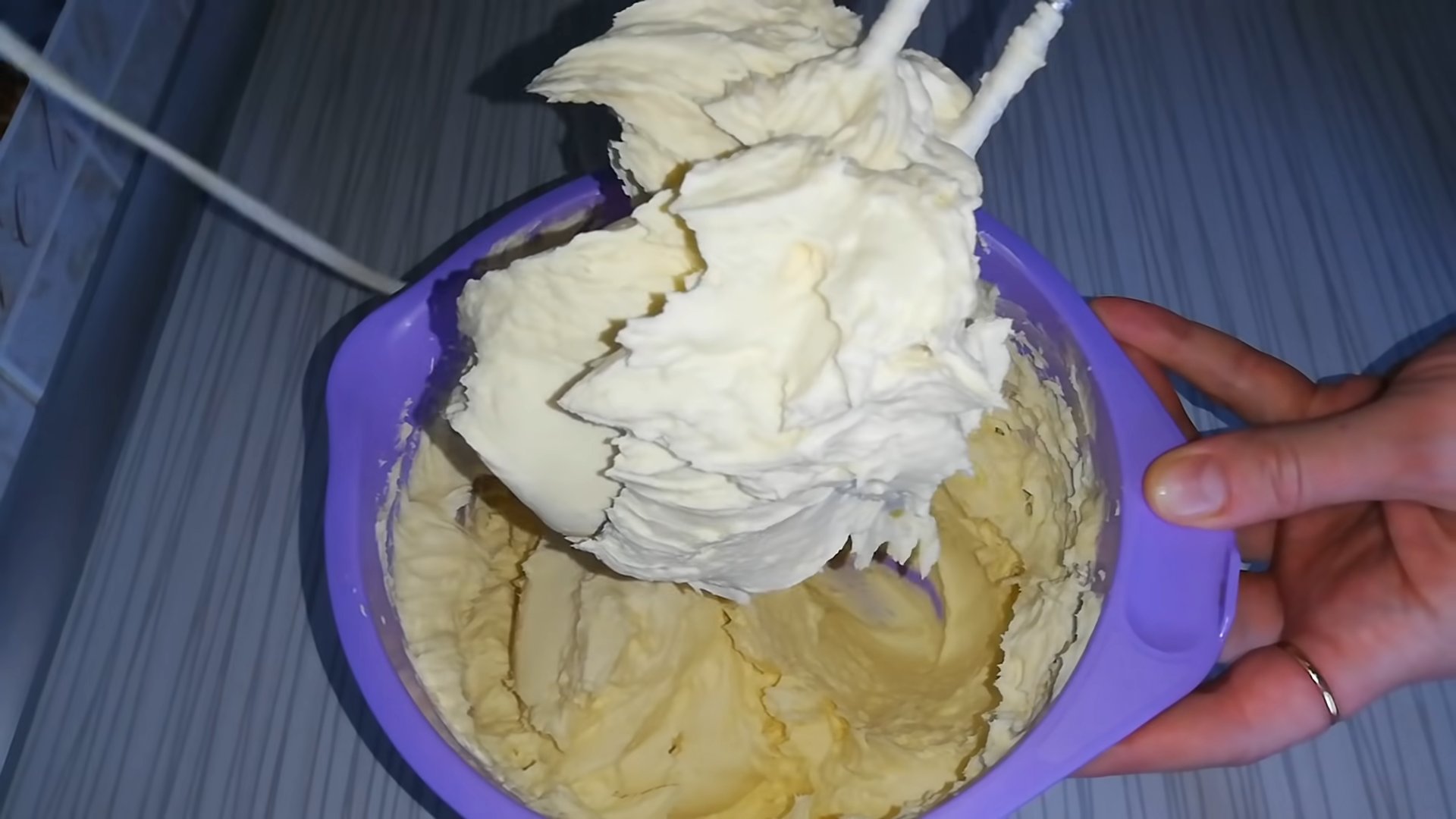 وصفة - آيس كريم كثيف لتسوية الكيك - الخطوة 8