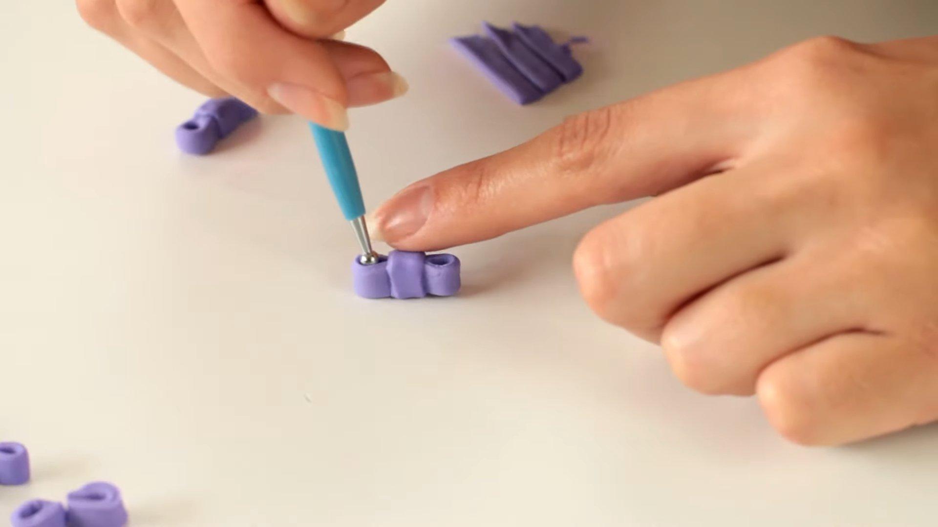 وصفة كب كيك قبعة الساحرة - الخطوة 10-2