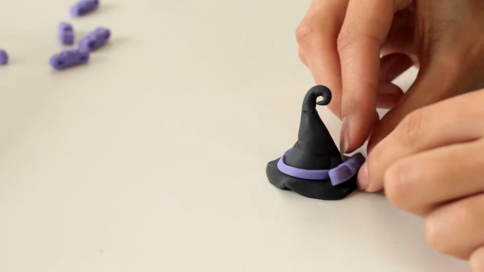 وصفة كب كيك قبعة الساحرة - الخطوة 12