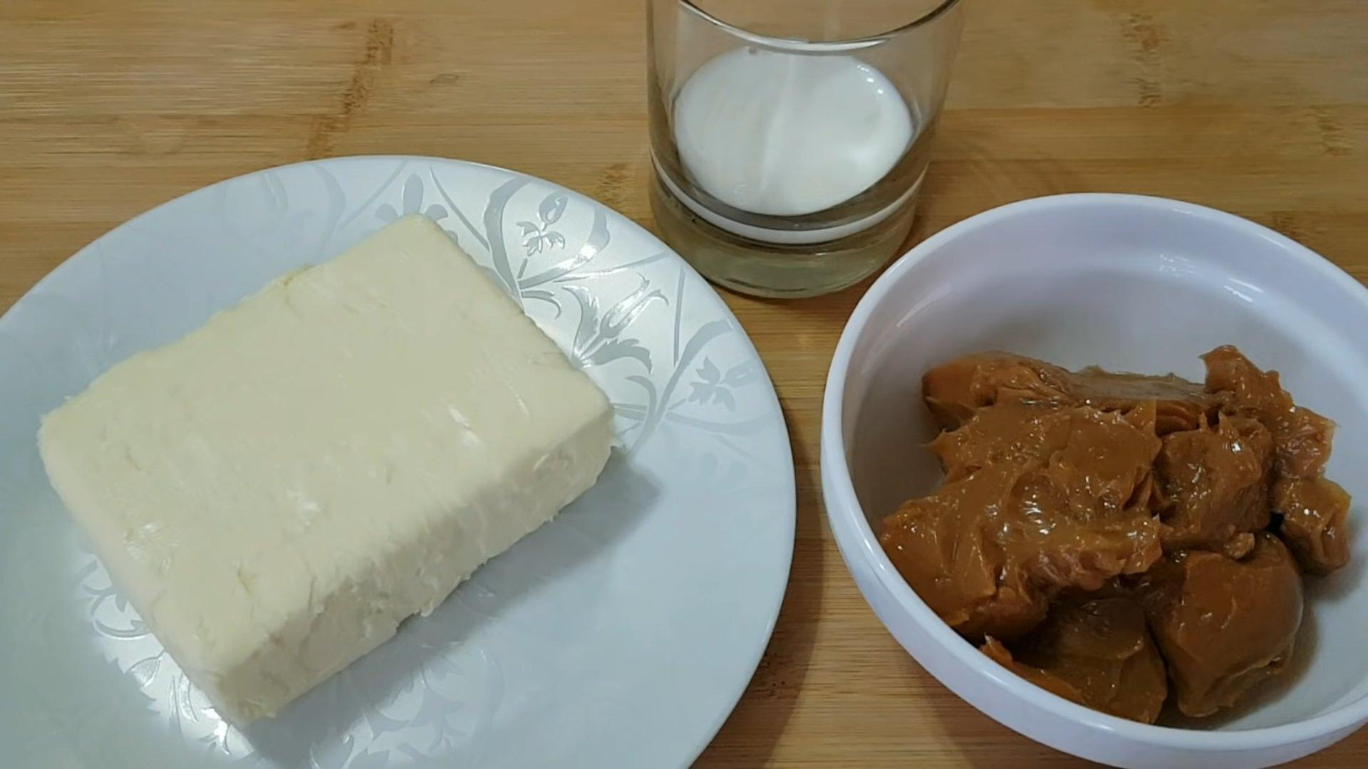 Opskrift - Cupcake-frosting med kondenseret mælk - Trin 1