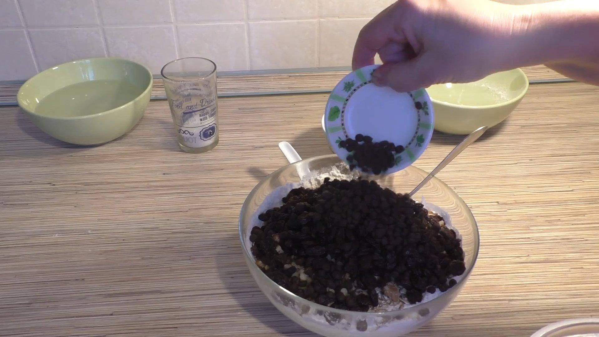 Recette - Délicieux biscuits à l'avoine aux noix et aux raisins secs - Étape 4