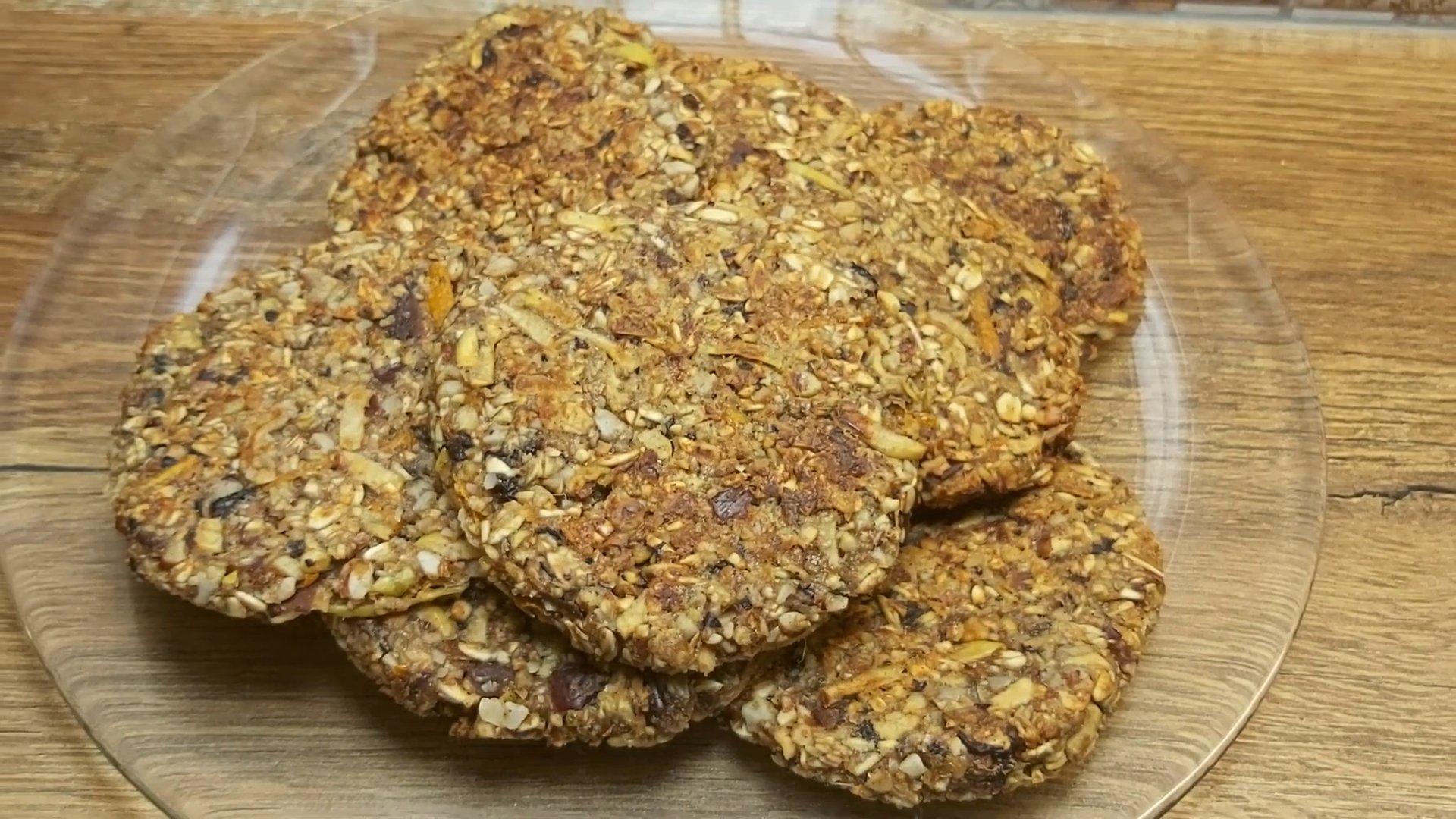 وصفة - كعكات الشوفان الصحية مع التفاح، خالية من السكر - الخطوة 11