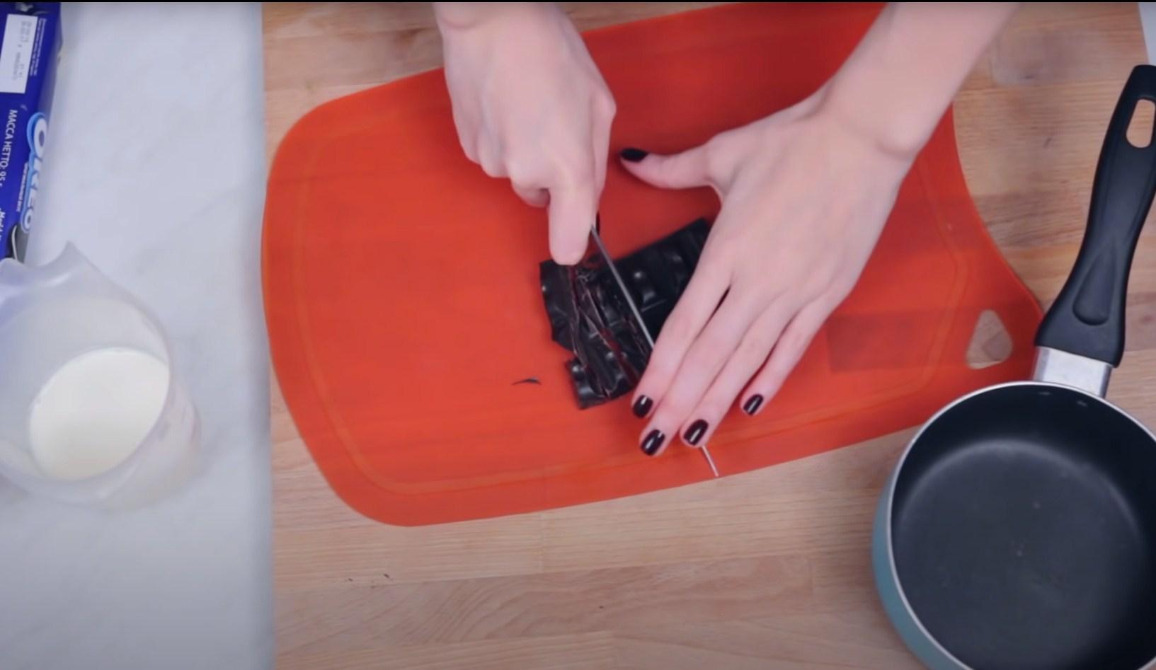 Opskrift - Chokolade Halloween "Graves" - Trin 1