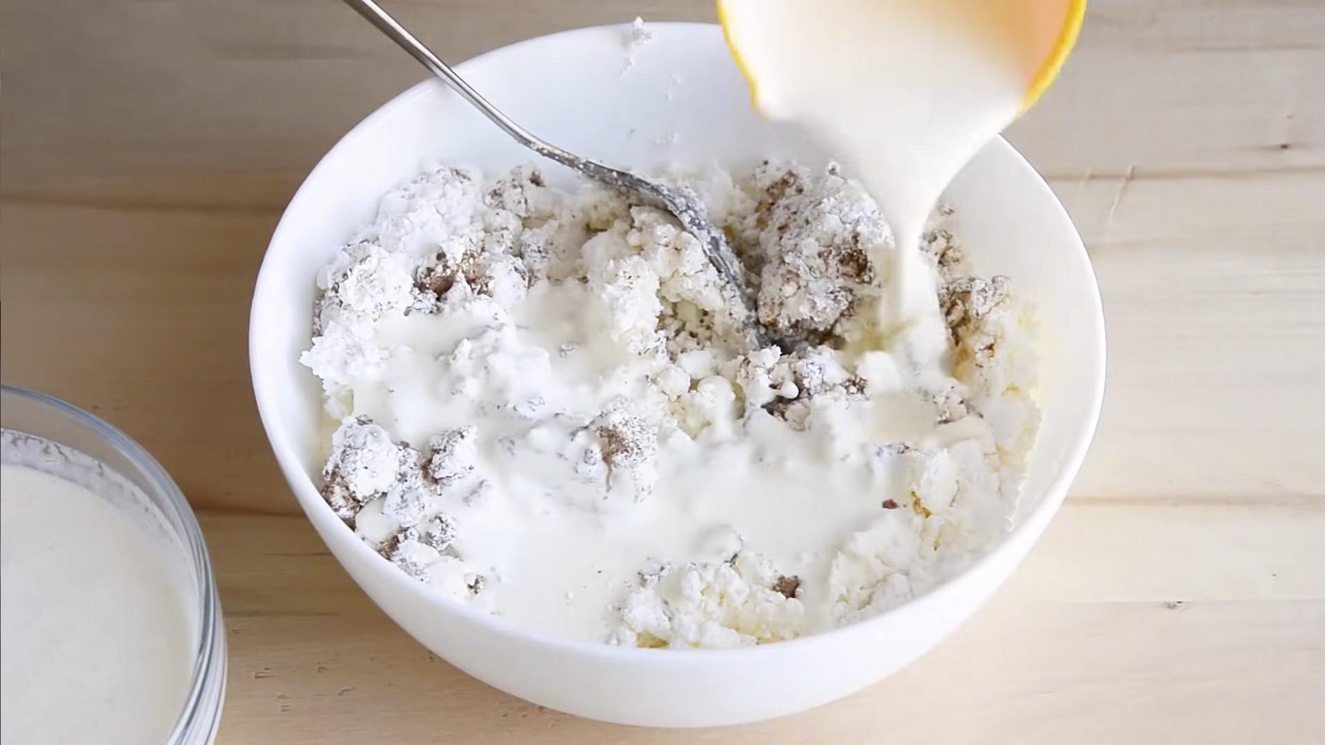 وصفة - كريمة اللبن الرائب للإكلير - الخطوة 4