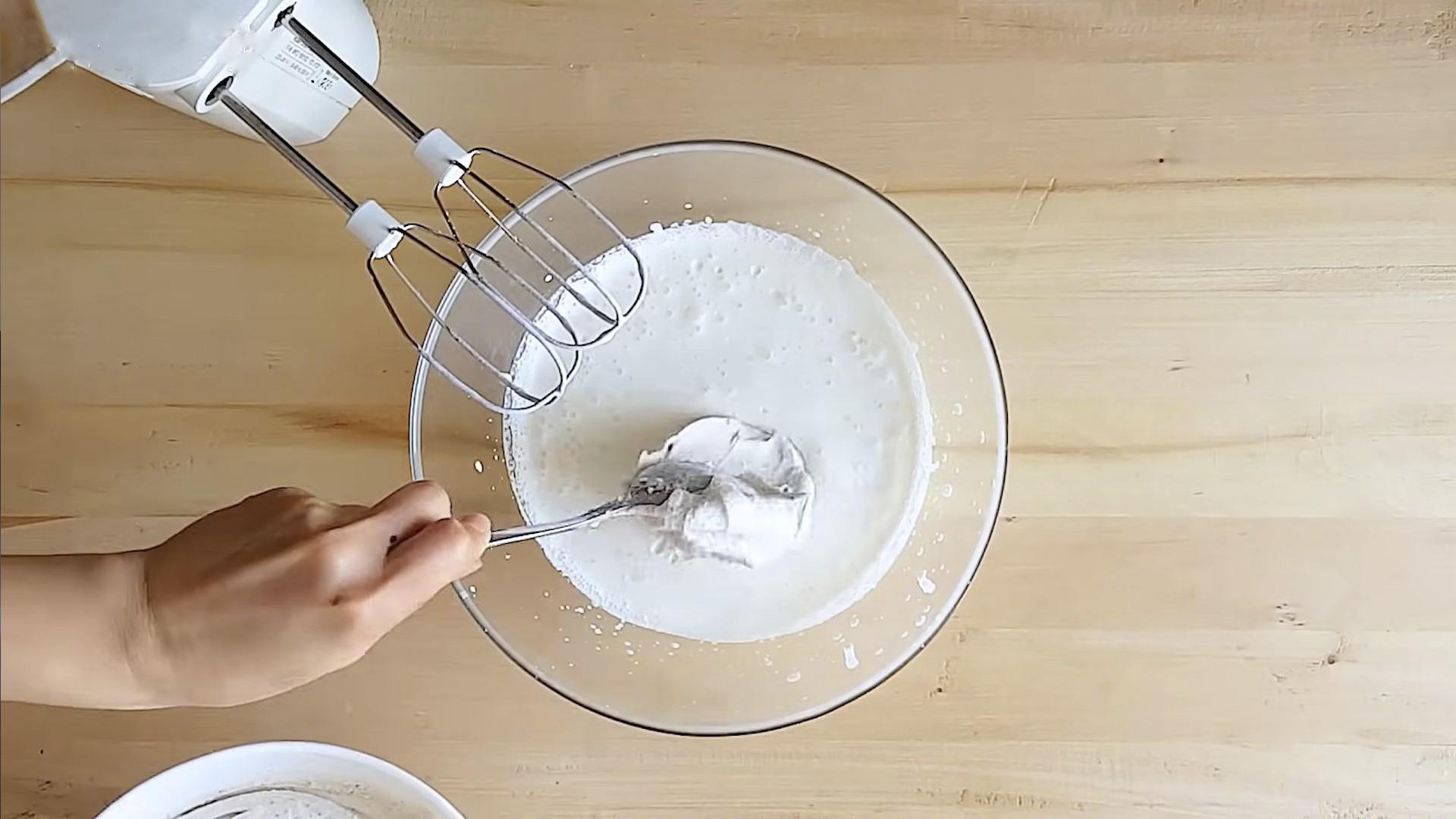 وصفة - كريمة اللبن الرائب للإكلير - الخطوة 8