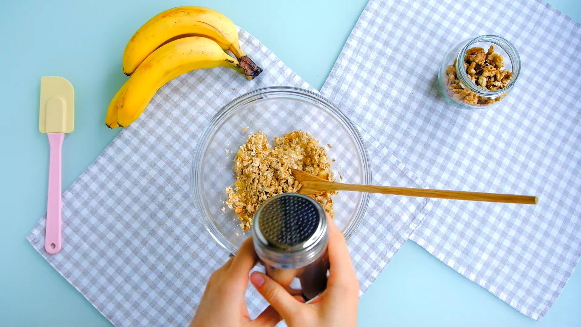 Recette - Biscuits diététiques à l'avoine et à la banane - Étape 4-2