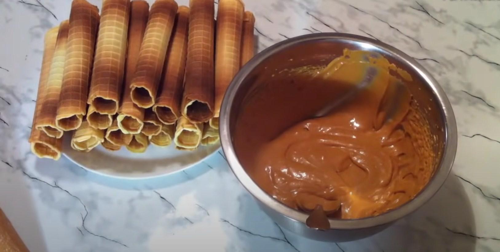 وصفة - كريمة لفائف الويفر مع الحليب المكثف - الخطوة 4