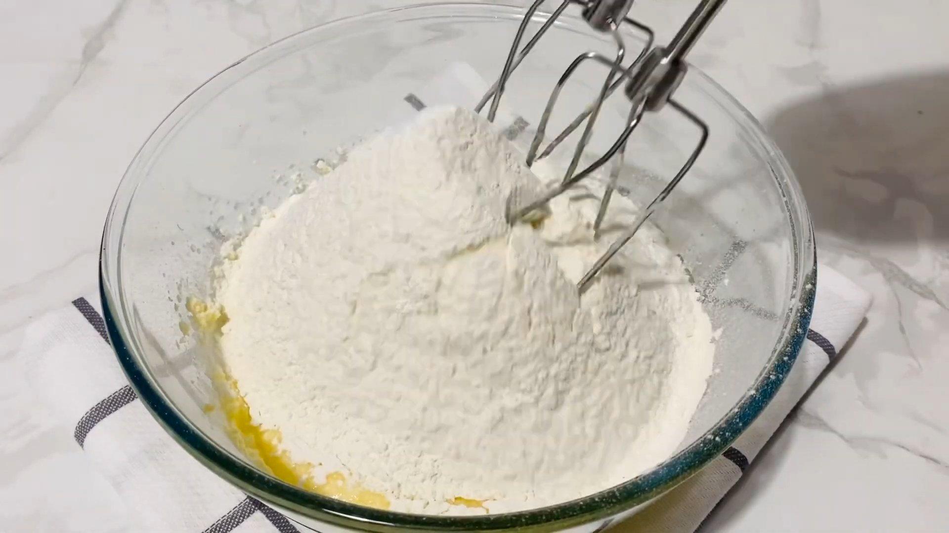 وصفة - كعكات اليقطين للهالوين - الخطوة 2