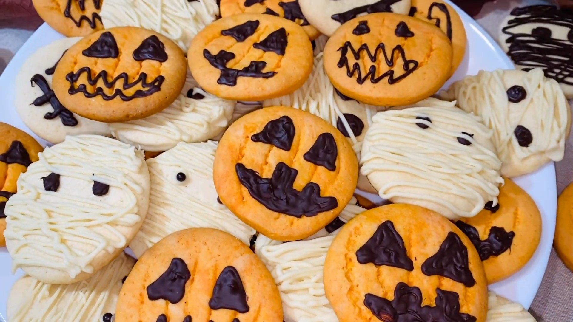 وصفة - كعكات اليقطين للهالوين - الخطوة 9