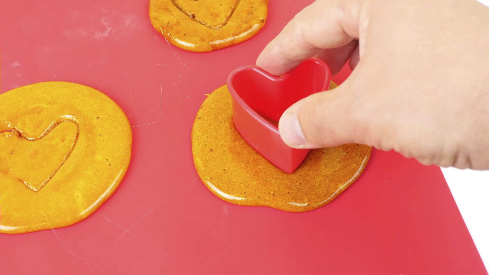 وصفة - قرص العسل بالسكر الحلو من لعبة "ذا سكوييد جيم" - الخطوة 8-1