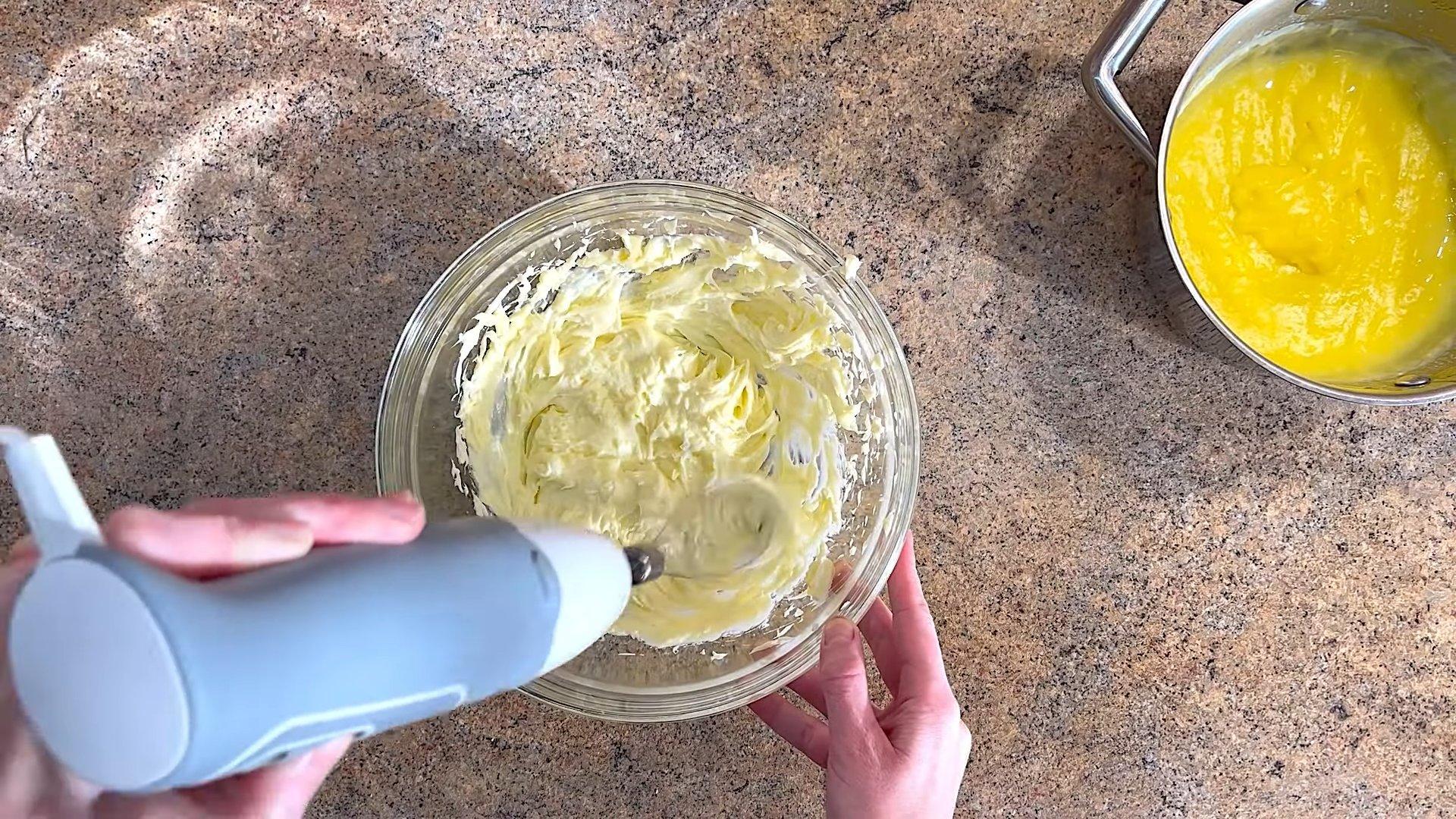 وصفة - كريمة الإكلير بالحليب المكثف - الخطوة 8