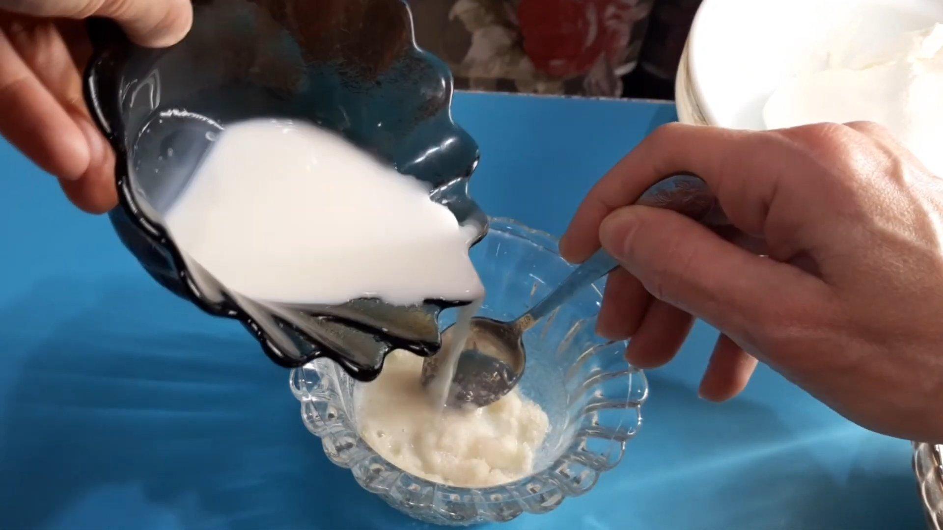 Ricetta - Panna acida con gelatina - Fase 3