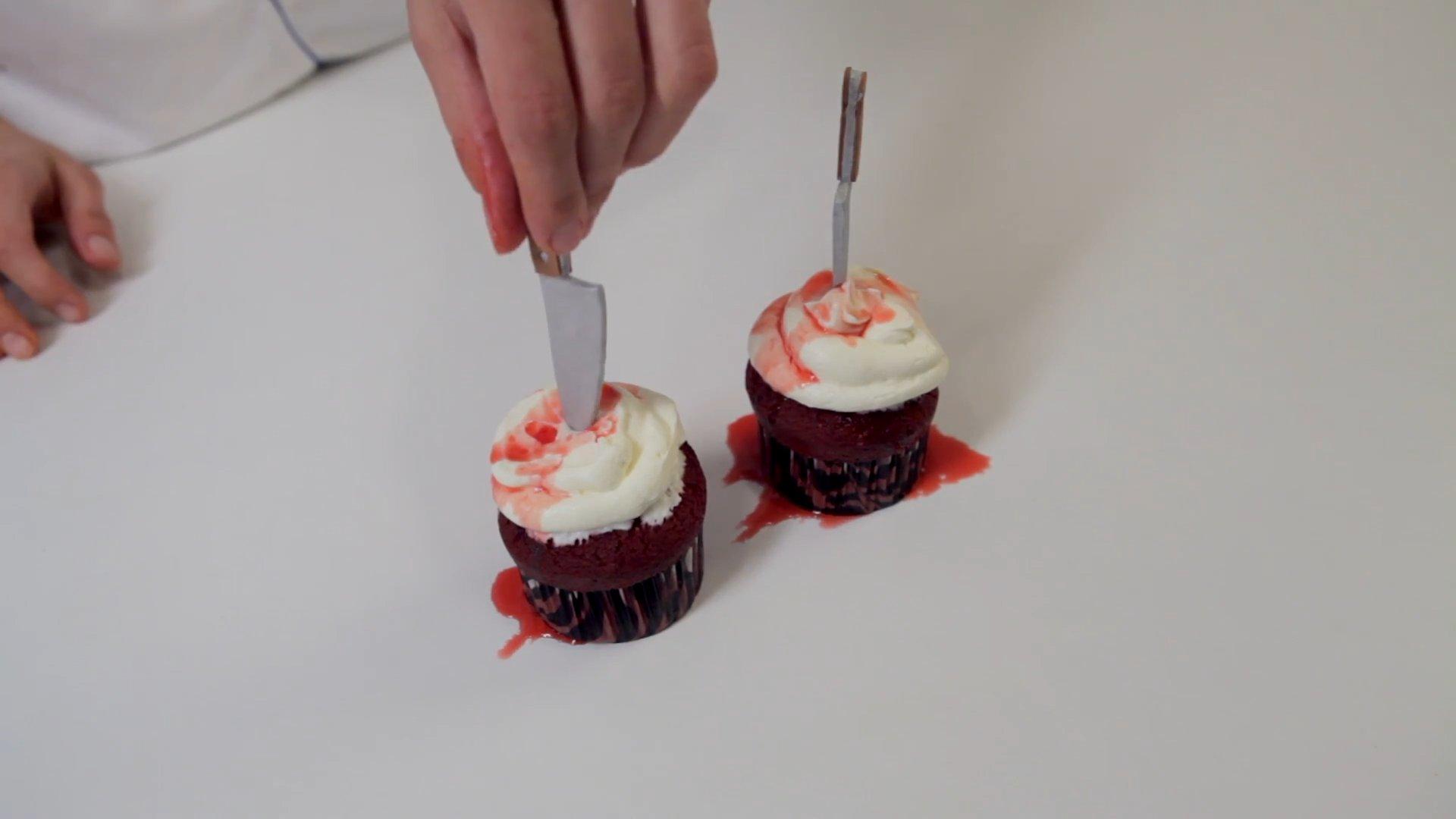 وصفة - كب كيك السكاكين المخيفة - الخطوة 5-2